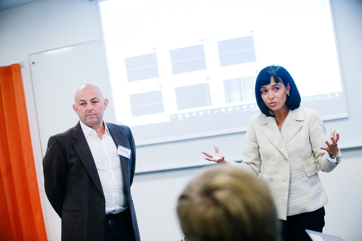 Javier Martin-Torres and Maria-Paz Zorzano holding a presentation